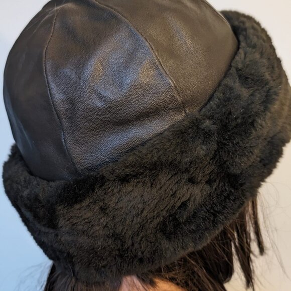 Genuine sheep leather unisex winter hat - Picture 1 of 6